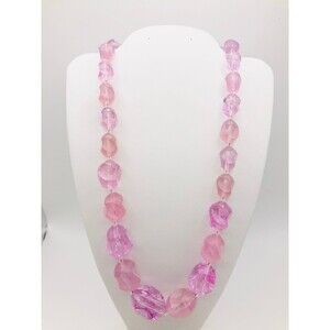 Vintage light purple lucite Necklace